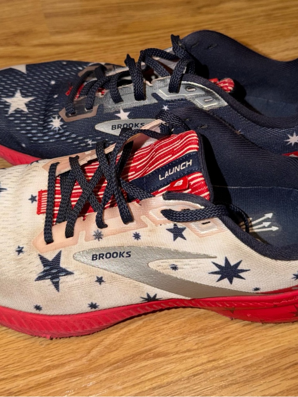 Brooks Launch 8 USA Stars Patriotic 4th Of July Sneakers Shoes Women 8.5 Wide